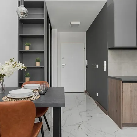 Rent Like - Spacious With Balcony Slonimskiego 2 Apartamento *