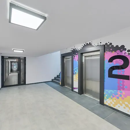 شقة Rent Like - Spacious With Balcony Slonimskiego 2 *