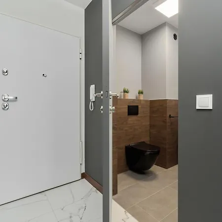 Rent Like - Spacious With Balcony Slonimskiego 2 فروتسواف