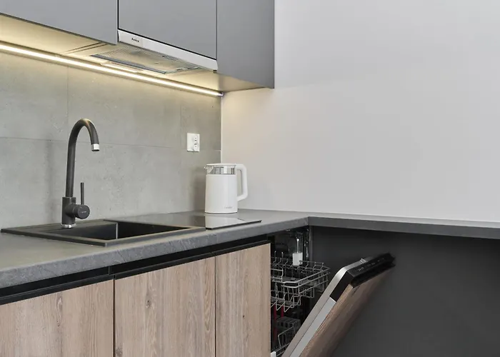 Lejlighed Rent Like - Spacious With Balcony Slonimskiego 2 Wrocław