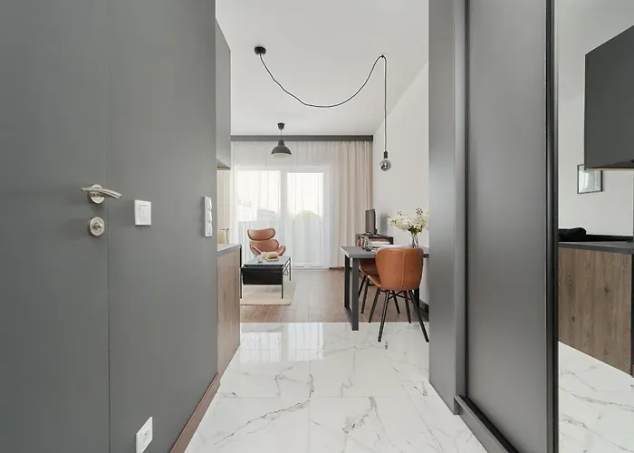 Lejlighed Rent Like - Spacious With Balcony Slonimskiego 2 Wrocław